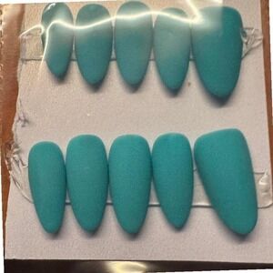 Matte Turquoise Nail‎ Set
